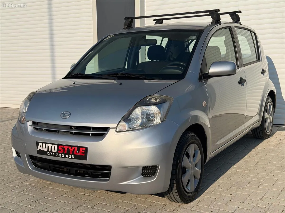Daihatsu Sirion 2009, слика 1